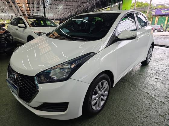 HYUNDAI HB20 1.6 COMFORT PLUS 16V FLEX 4P MANUAL HYUNDAI HB20 1.6 COMFORT PLUS 16V FLEX 4P MANUAL